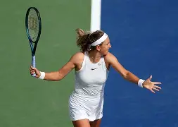 包含阿扎伦卡焦点对战，蒂姆与90激战尤文图斯分钟，锐不可当胜负难料！观众掌声雷动的词条